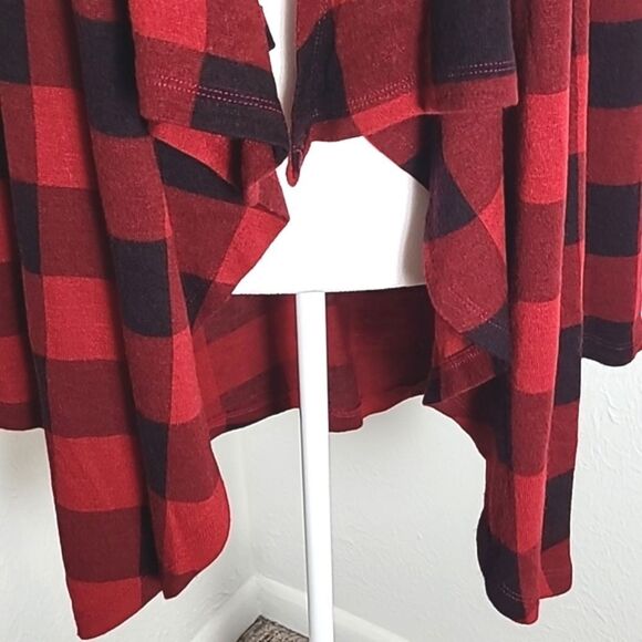 The Limited Long Jacket with Waterfall Collar, Red/Black Check Squares, Sz Large - Picture 3 of 9